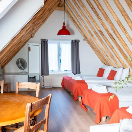 Hotel - Cafe De Harmonie 3*