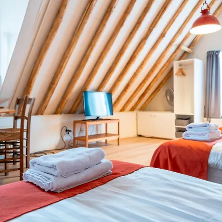 Ξενοδοχείο - Cafe De Harmonie