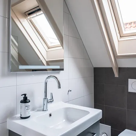 - Cafe De Harmonie Ξενοδοχείο Ένταμ