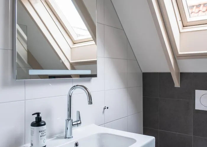 - Cafe De Harmonie Hotel Edam